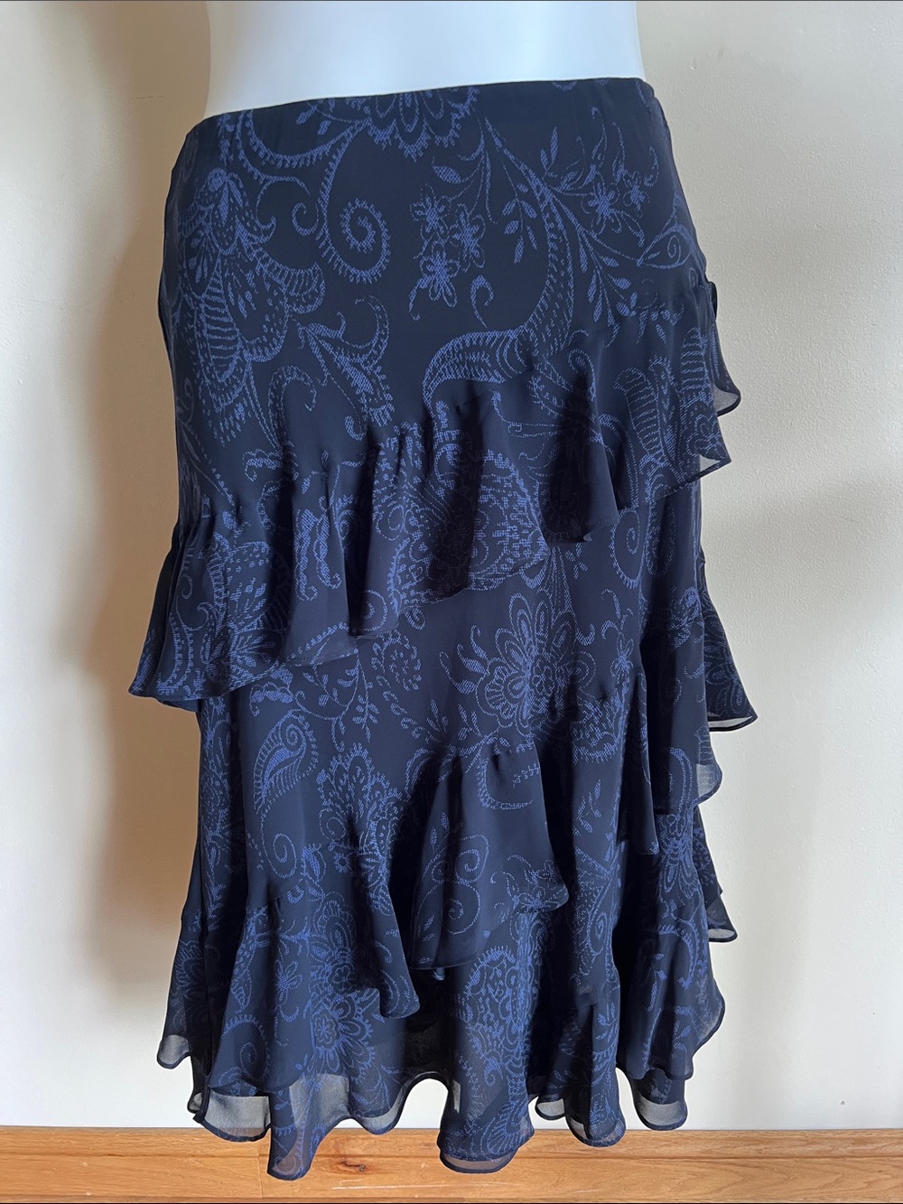 Chaps Women's Navy Blue Paisley Ruffle Skirt